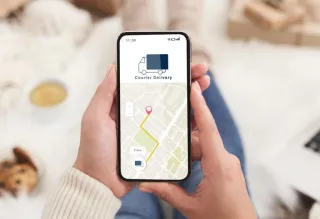 Real-Time Courier Tracking: Stay in Control of Every Delivery