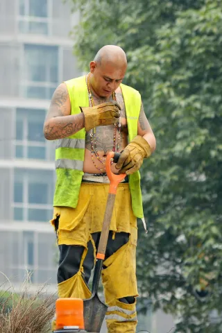 You Can't Trust a Poor Contractor