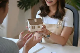 How CMO Services Can Transform Your Real Estate Business