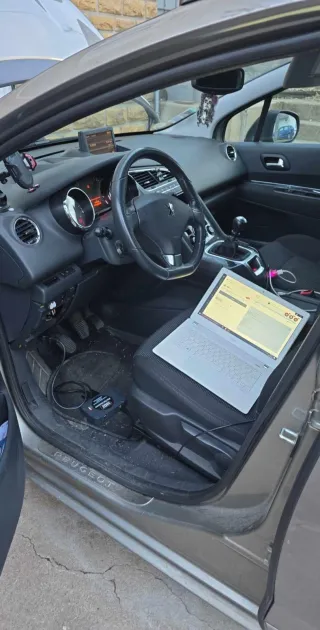 Les signes que votre moteur a besoin d’une reprogrammation : conseils de MGF Performance