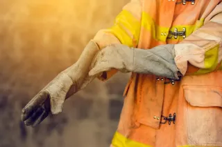 Revolutionizing Oil & Gas Safety: How Basin Safety Consulting Integrates Cutting-Edge PPE Solutions for Lone Workers