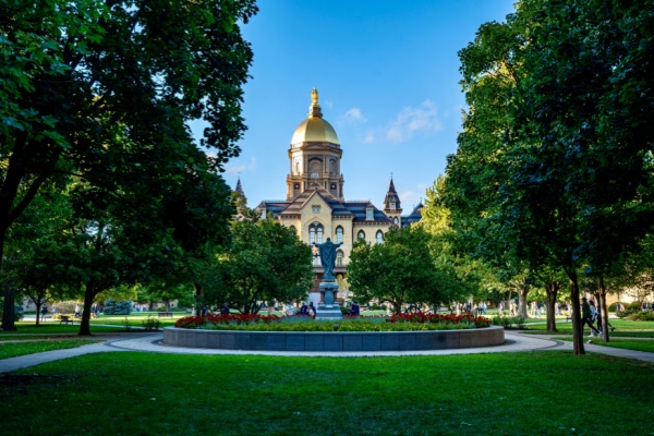 MII UC y Universidad de Notre Dame: Conoce el convenio de doble titulación