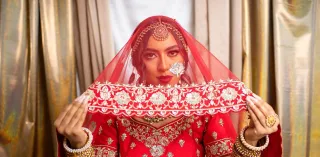 Selecting your ideal bridal look with Bridal Makeup professional in Toronto