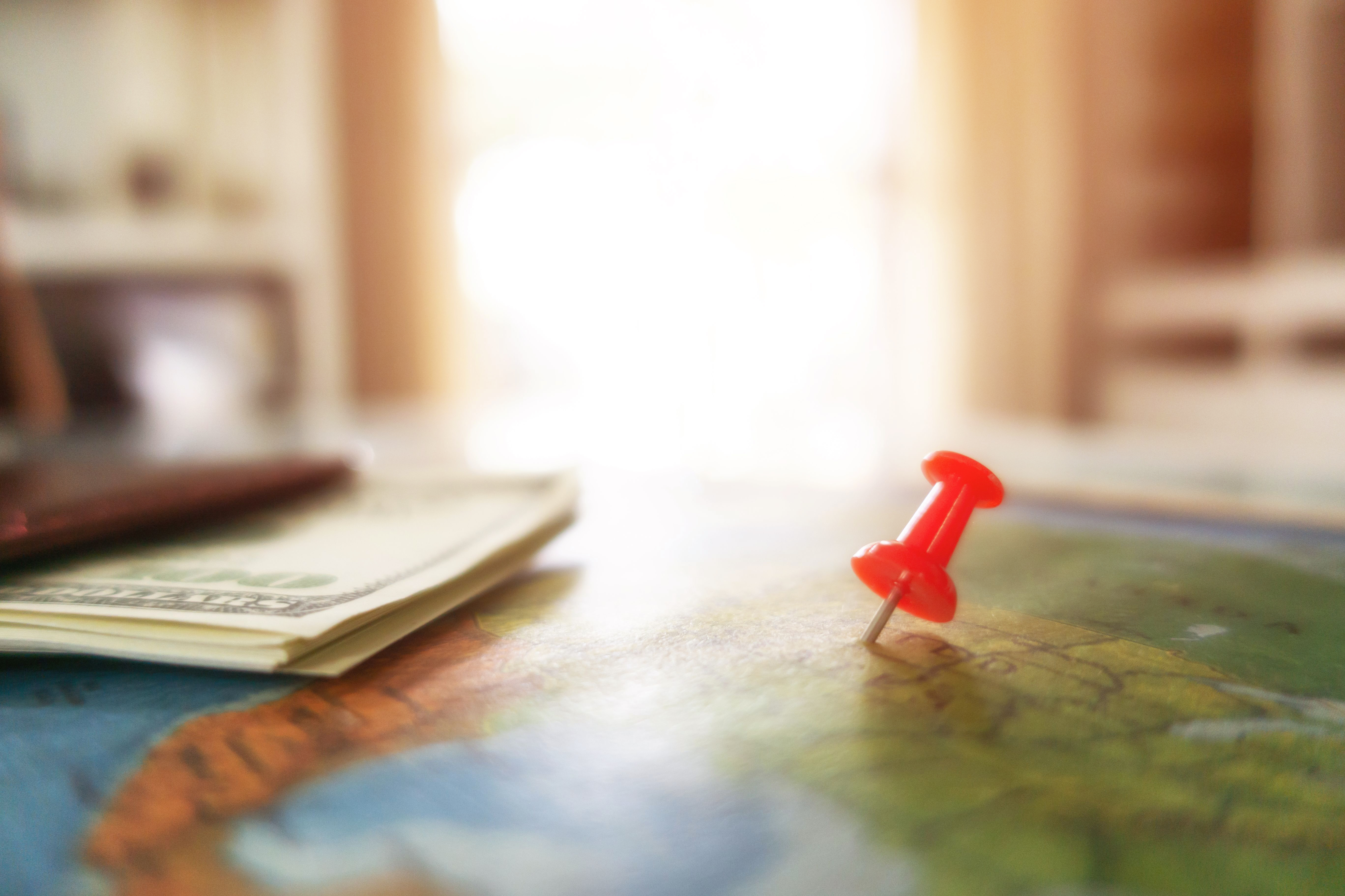 Local vs. National Lenders: Why Local Wins in Brighton