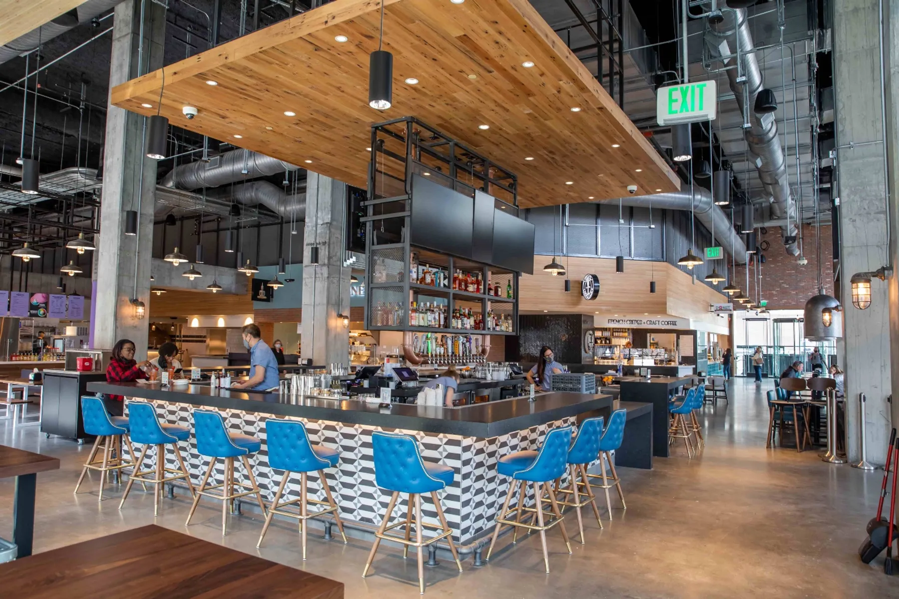 🍔Assembly Food Hall: Your Go-To Pit Stop in Nashville!