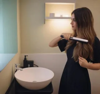 Revolutionizing Hair Styling: The 5 Magic of Cordless Hair Straighteners