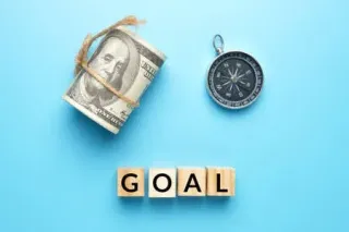 The importance of creating a financial plan and setting financial goals