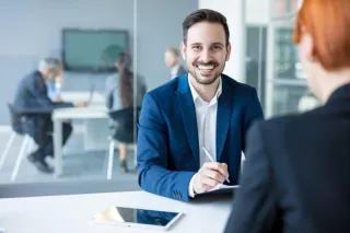 Should You Get Insurance on Your Own or Use an Agent?
