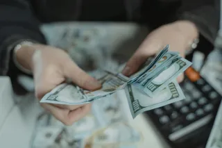 Everyday Savings Made Easy: 10 Simple Money-Saving Hacks That Actually Work