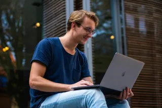 Practical Side Hustles: How to Earn an Extra $500+ Every Month