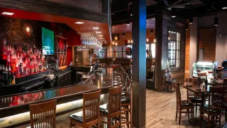 ☕ Red Rocks Café SouthPark: Charlotte’s Cozy Spot for Coffee, Brunch & Vibes