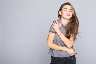 Got a Stiff Shoulder? Here’s How to Loosen It Up
