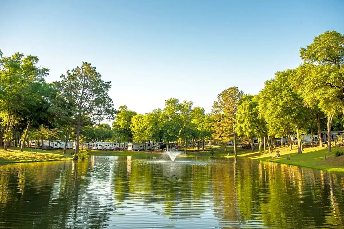 🌳Discover the Outdoors at Carter’s Lake Park in Perry, GA