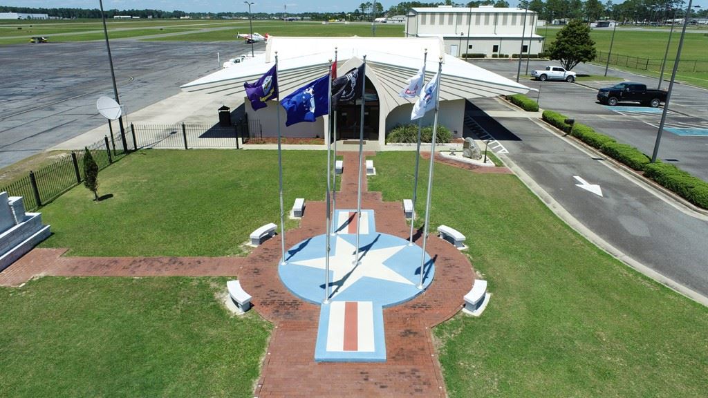 Exploring Veterans Memorial Park in Perry, GA: A Perfect Day Out 🚗🇺🇸 (NexRide Car Rentals, Perry, GA)