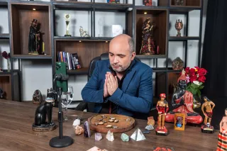 Mestre Lukas acerta previsões para 2025