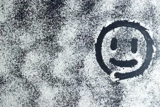 Discursos de ódio nas redes sociais: emojis ganham significados muito diferentes dos originais e não são entendidos por todo mundo