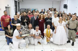 Intolerância religiosa é tema de audiência na Câmara de Cachoeirinha com presença das deputadas Luciana Genro e Laura Sito