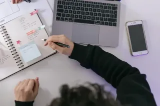 Missä voin tilata hakukoneoptimointikonsultointia suomalaisille pienyrityksille?