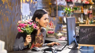 Voice AI: Revolutionizing Interactive User Experiences