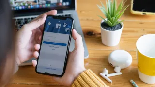 Building a Niche-Focused Facebook Business Page