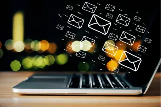 DO THIS TO BUILD A PROFITABLE EMAIL LIST
