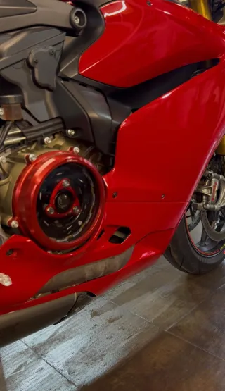 Nettoyage du moteur et du ciel de toit : les détails qui font la différence à Somain