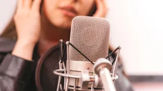 How To Hold Long Notes When You Sing!