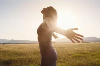 Unlock the Power of Your True Voice – Interview with Soul Voice® Practitioner & Teacher Aurora