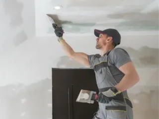 Should You Hire a Handyman? Common Issues a Handyman Can Fix