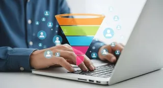  Backend Magic: Systems and Funnels That Scale Your Business with Ease with Cindy Strong