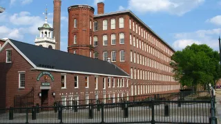 🧵From Cotton Mills to Canal Thrills: Why You Gotta Check Out Lowell National Historical Park