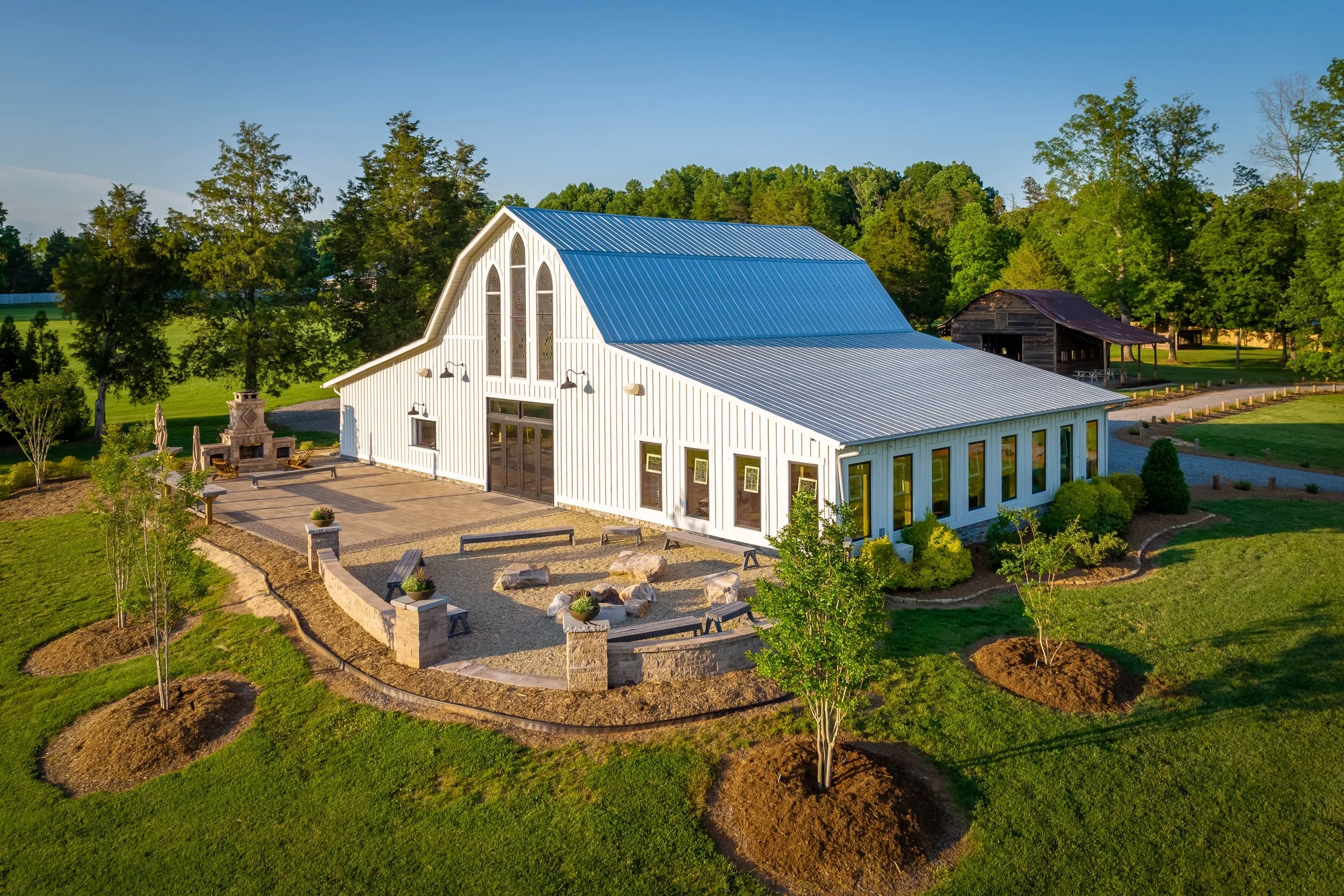 🎉 Celebrate in Style at The Kinsley House & Event Space in Lowell, NC