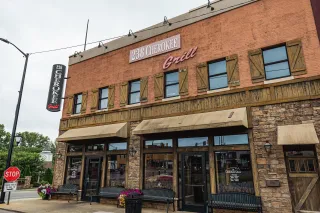 🍔 238 Cherokee Grill: The Heart of Flavor in Kings Mountain, NC