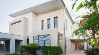 Time Alone Won’t Get Your House Sold.
Smart Pricing Will.