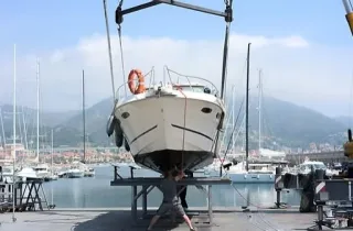 The Rise of Electric Boats and Its Impact on Marina Charging Infrastructure
