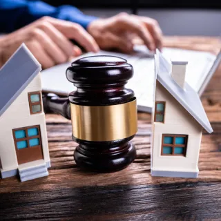 How To Handle Mortgage Issues During a Divorce