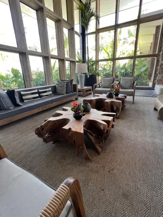 Why the Capital One Venture X Business Is a Better Lounge Card Than the Amex Platinum for Business Travelers