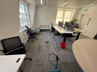 Complete Guide to Professional Carpet Cleaning: Methods, Benefits & What to Expect