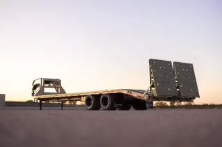How to Safely Tow a Gooseneck Trailer: Tips & Best Practices