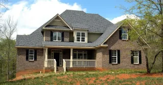 2025 Roofing Trends: What Every Homeowner Should Know