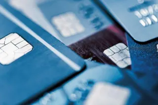 Credit Card Chaos? Here’s How to Tame It and Still Qualify for a Mortgage