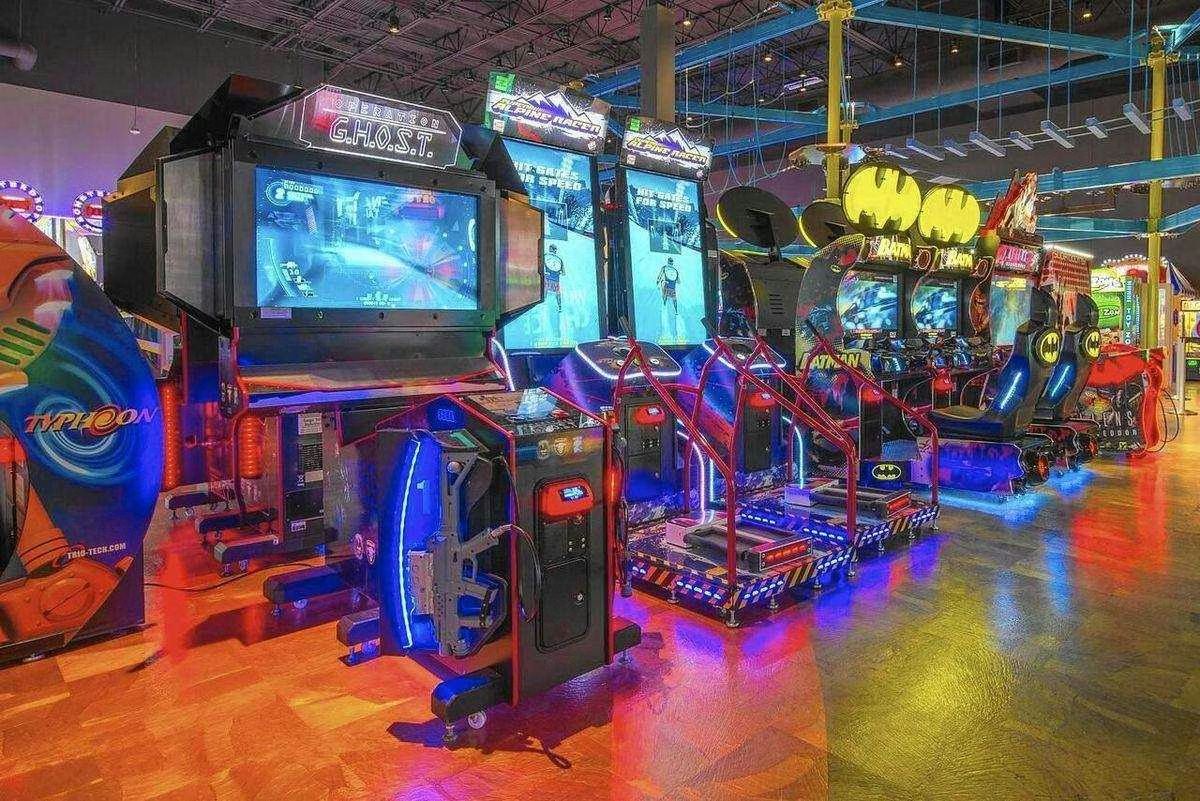 🎳 Game On! Fun Awaits at Surge Entertainment Center | Sands Of Time, West Monroe, LA
