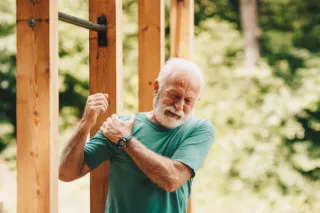 Chiropractic Solutions for Arthritis in the Shoulder: Pain Management and Mobility