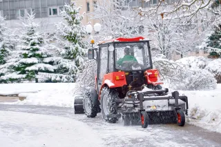 What to Expect from Professional Snow Removal Services in Mason City