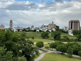 🚗 Why Richmond Locals Are All About Renting Cars for Weekend Getaways in Virginia