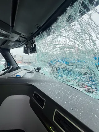 Everything Albuquerque Drivers Need to Know About Windshield Damage, Repair, and Replacement