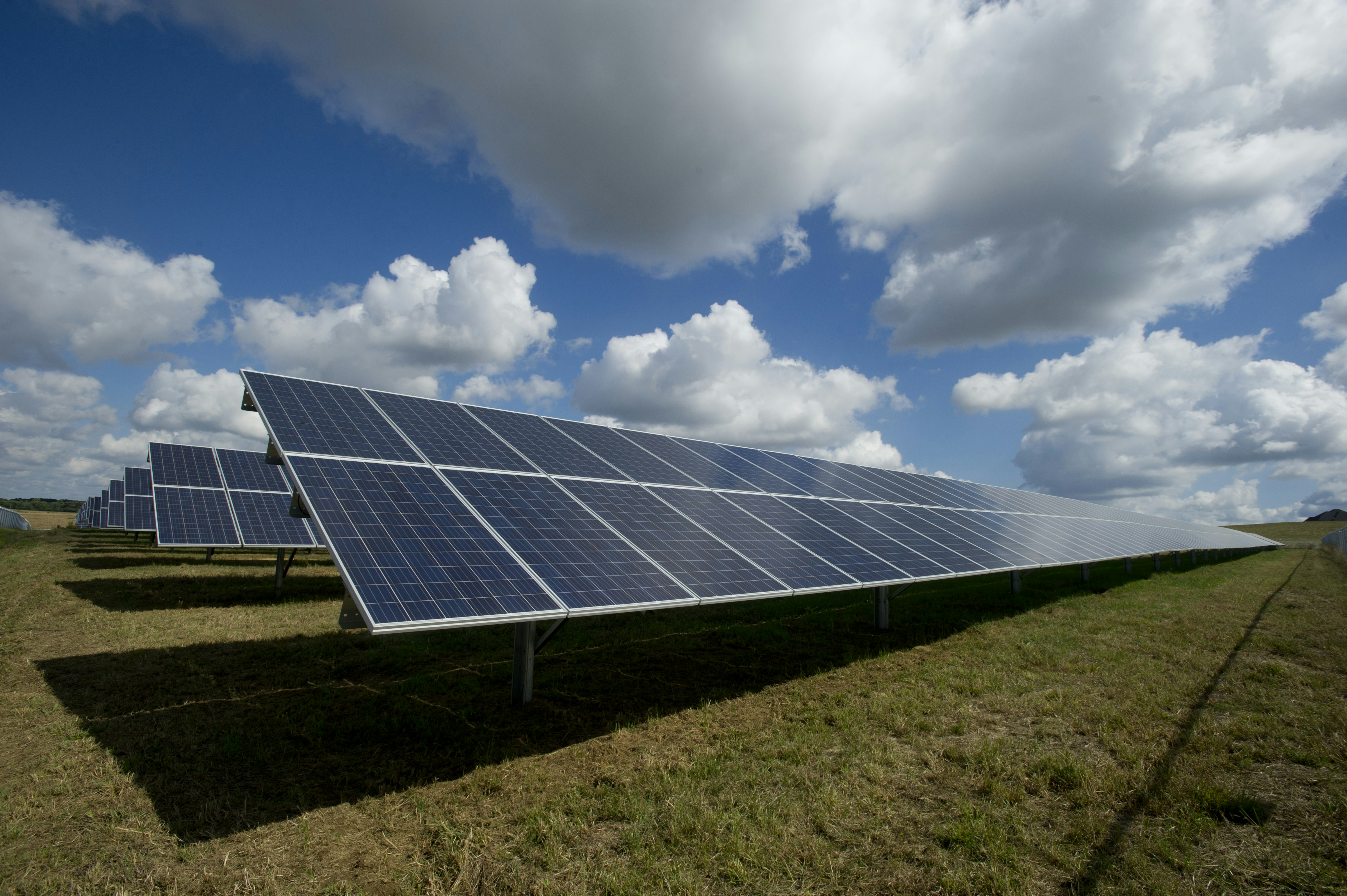 Cutting Edge Solar Technology: How Innovations Are Making Panels More Efficient