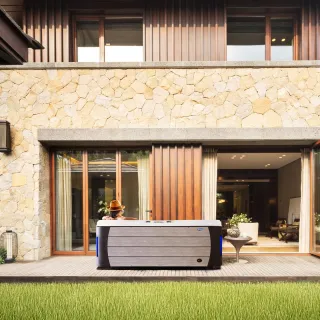 What Are the Health Benefits of Using a Hot Tub?