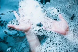 How to Maintain a Hot Tub: Cleaning, Chemicals & Water Balance Guide