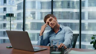 Why Your Business is Losing Leads (And How to Fix It)